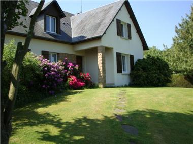House for sale in Mortain