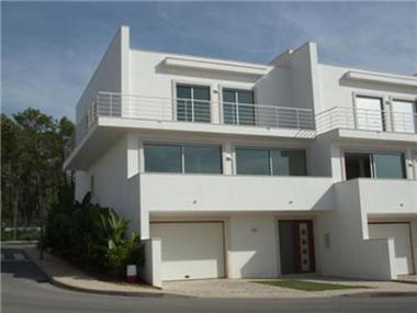 Villa / Townhouse for sale in Vilamoura