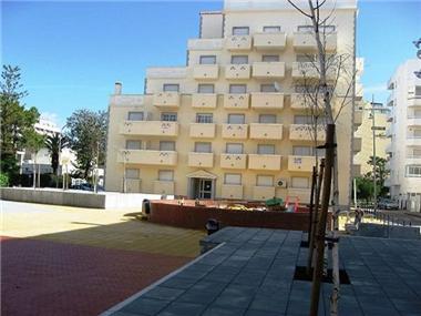 Apartment for sale in Monte Gordo