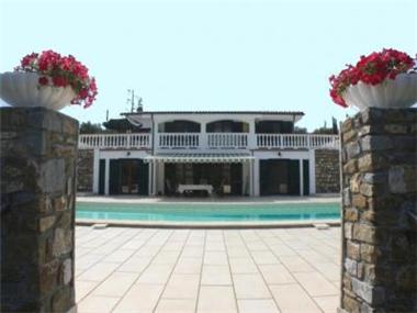 Detached Villa for sale in Imperia