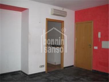 Flat for sale in Mahon