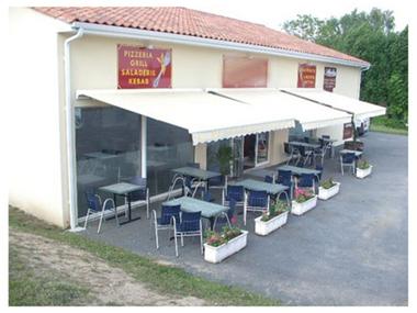 Business for sale in Montguyon