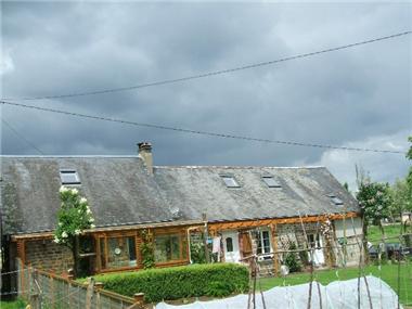 Cottage for sale in Mantilly