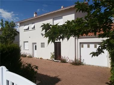 House for sale in Ruffec