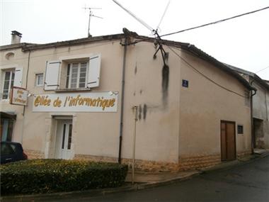 Commercial for sale in Ruffec