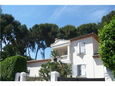 House for sale in Le Cannet