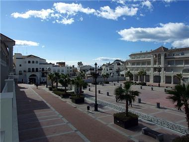 Apartment       for sale in Nerja