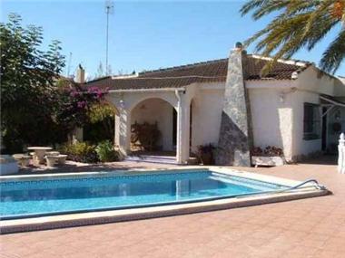 Villa for sale in Los Balcones