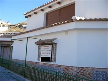 Cave House for sale in Zujar