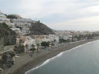 Apartment       for sale in Albunol
