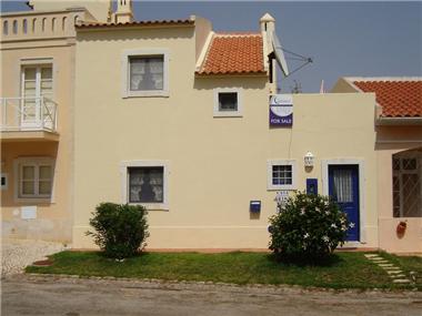 Townhouse for sale in Vilamoura (Faro)