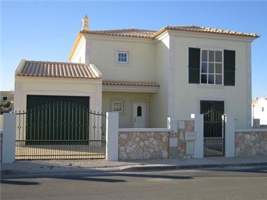 Villa for sale in Alcantarilha (Faro)