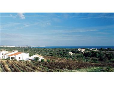 Villa for sale in Caramujo (Setubal)