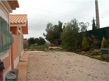 Villa for sale in Porto de Lagos (Faro)