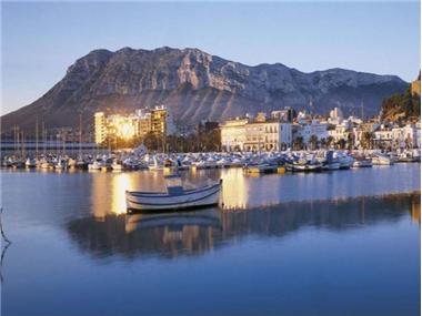 Apartment for sale in Denia (Valencia)