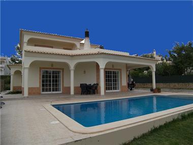 Villa for sale in Sesmarias (Faro)