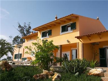 Villa for sale in Odiaxere (Faro)
