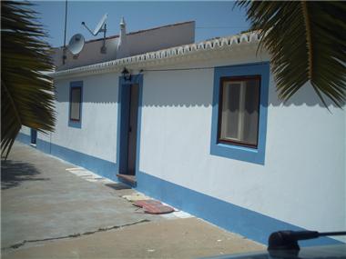 Plot for sale in Caramujo (Setubal)