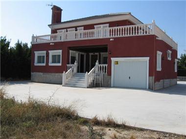 House/Villa for sale in La Marina (Valencia)
