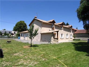 Business for sale in Lagrange (Midi-Pyrenees)