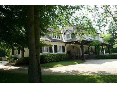 House/Villa for sale in Lamorlaye (Picardie)
