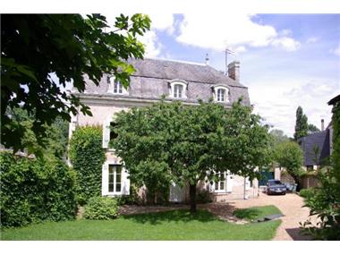 House/Villa for sale in Les Ponts-de-Ce (Region Pays de la Loire)