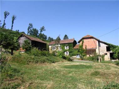 Business for sale in Ozon (Midi-Pyrenees)