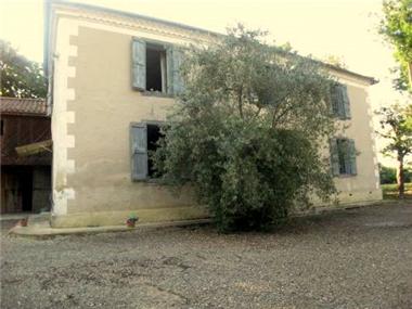 Business for sale in Sauviac (Midi-Pyrenees)