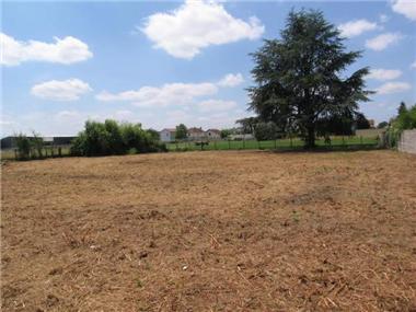 Land/Ruins for sale in Semeac (Midi-Pyrenees)