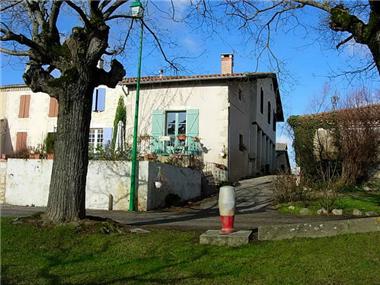 House/Villa for sale in Serempuy (Midi-Pyrenees)