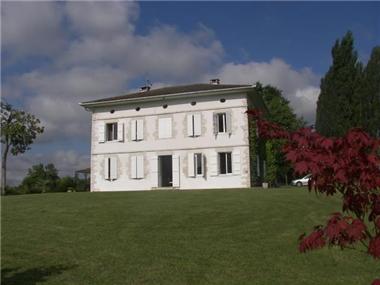 Property for sale in Urcuit (Aquitaine)