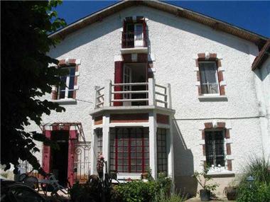 House/Villa for sale in Villembits (Midi-Pyrenees)