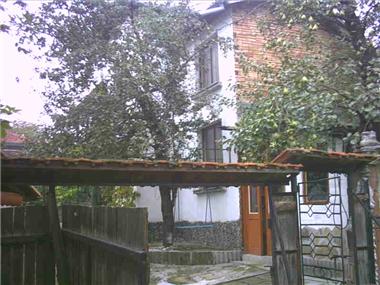 House for sale in Troyan (Lovech)
