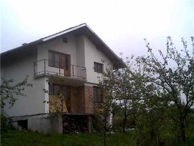 House for sale in Troyan (Lovech)