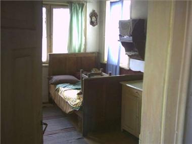 House for sale in Troyan (Lovech)
