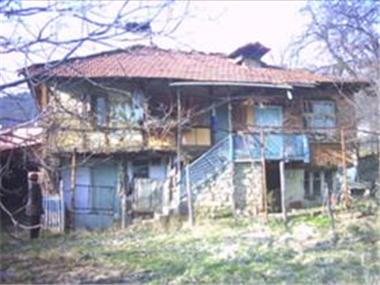House for sale in Troyan (Lovech)