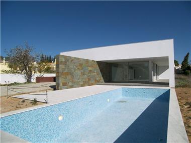 Villa for sale in Belmonte (Faro)