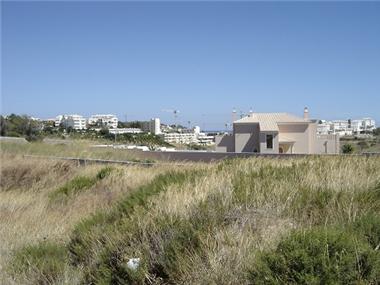 Plot for sale in Porto do Mos (Faro)
