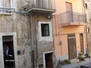 Townhouse for sale in Caccamo (Sicily)