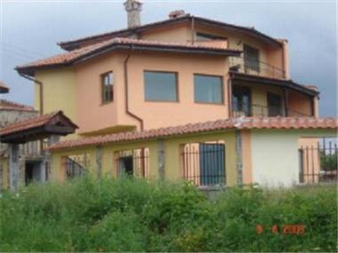 Apartment/Flat for sale in Kazanluk (Stara Zagora)