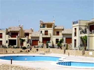 Property for sale in Algorfa (Valencia)