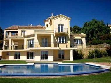 Villa for sale in Manilva (Andalucia)