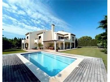 Villa for sale in Sotogrande (Andalucia)