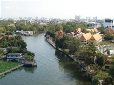 Apartment/Flat for sale in Bangkok (Krung Thep Mahanakhon)