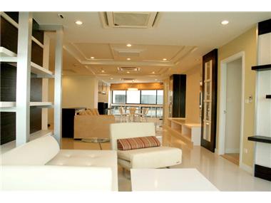 Apartment/Flat for sale in Bangkok (Krung Thep Mahanakhon)
