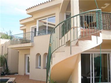 Townhouse for sale in Calahonda (Andalucia)