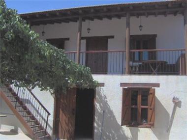 Detached Village House for sale in Akapnou (Limassol)