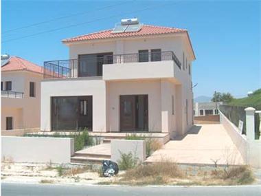 Detached House for sale in Mazotos (Larnaca)