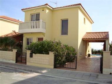 Detached Villa for sale in Perivolia (Larnaca)