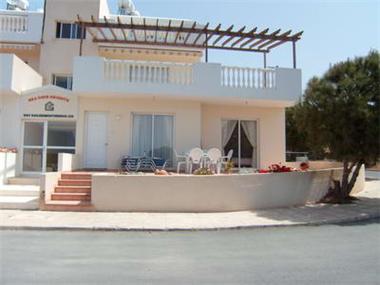 Apartment/Flat for sale in Peyia (Paphos)